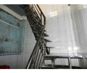 CẦU THANG GIA ĐÌNH